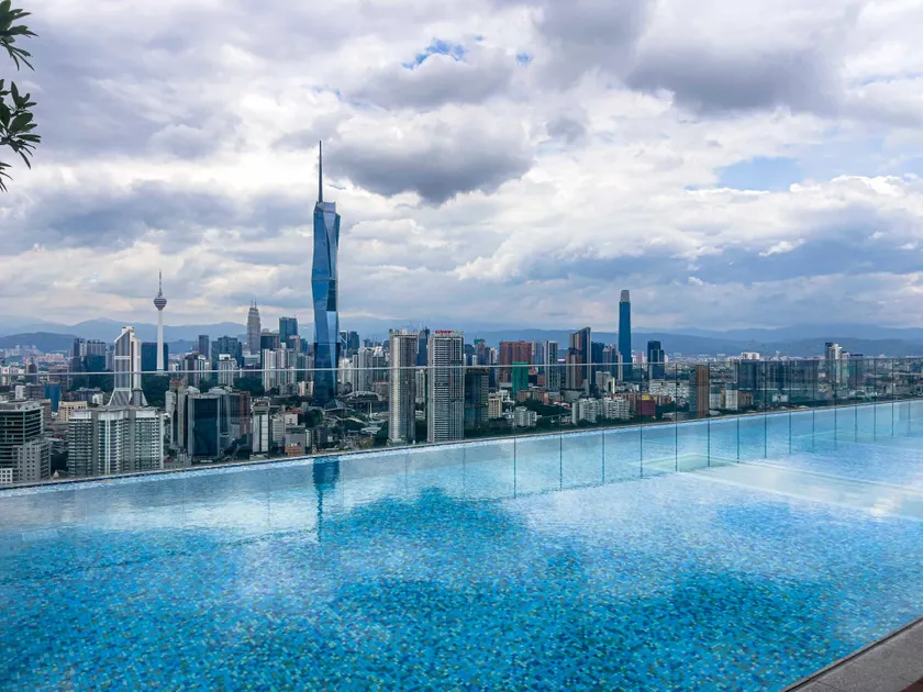 Riveria City KL Sentral by Sky Pool Minshuku - Image 1