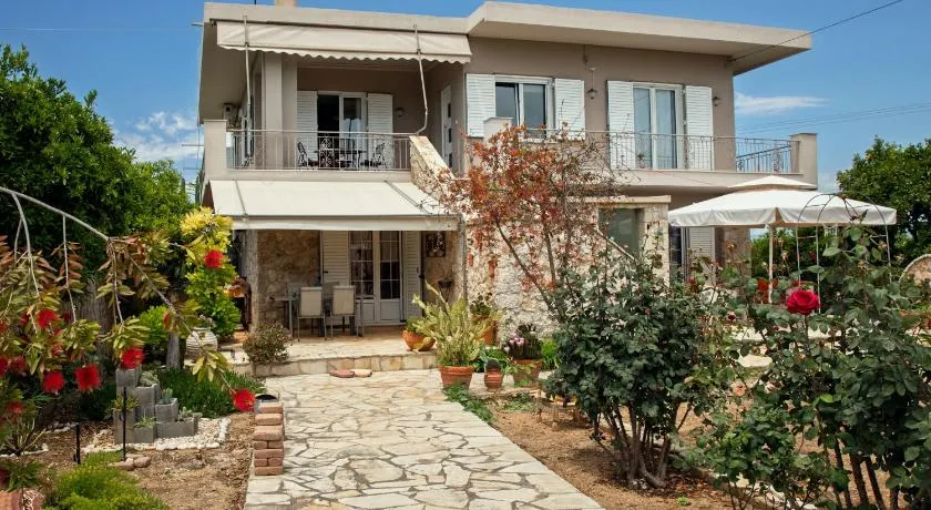 Orange Blossom Apartment - Image 1