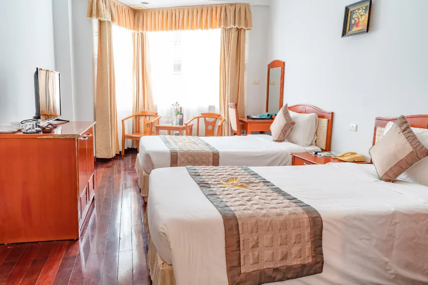 Private Balcony Hotel - Image 1