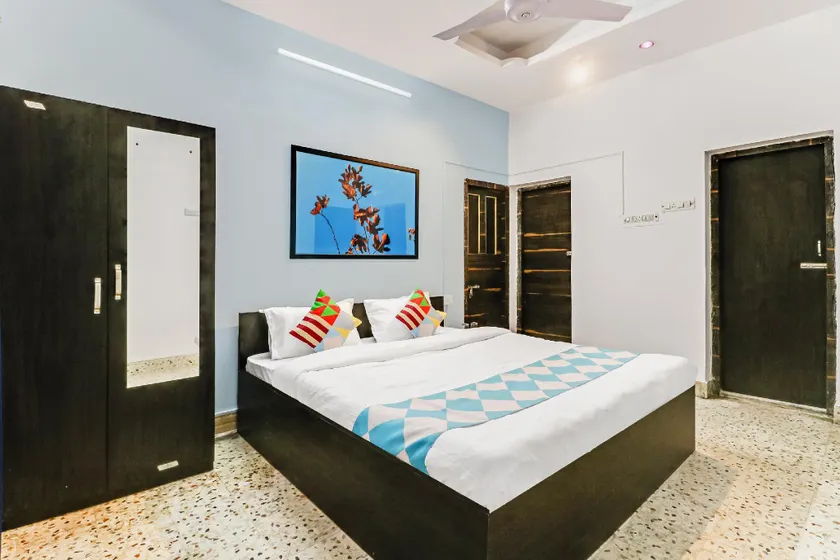 OYO Home 61852 Delightful Stays Jadavpur - Image 1