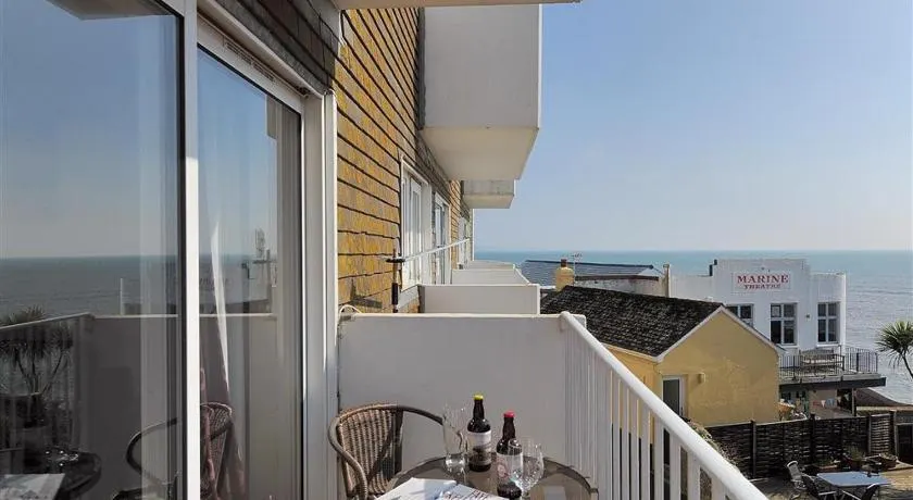 4 Bay View Court - Image 1