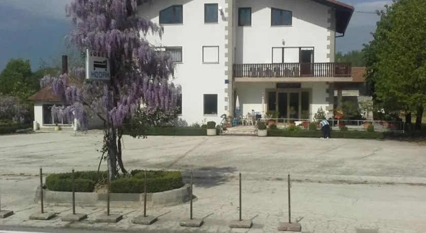 Guest House Hodak - Image 1