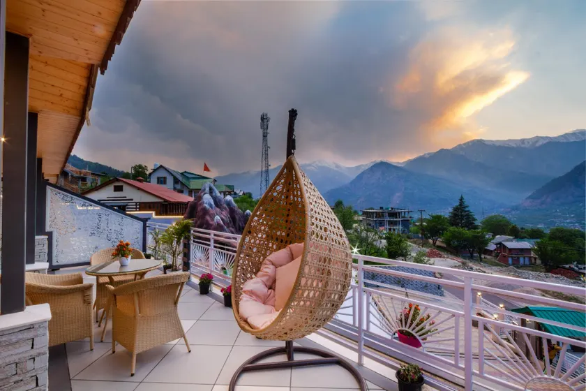 Anand Vardhan Resorts - A Spiritual & Wellness Retreat, Manali - Image 1