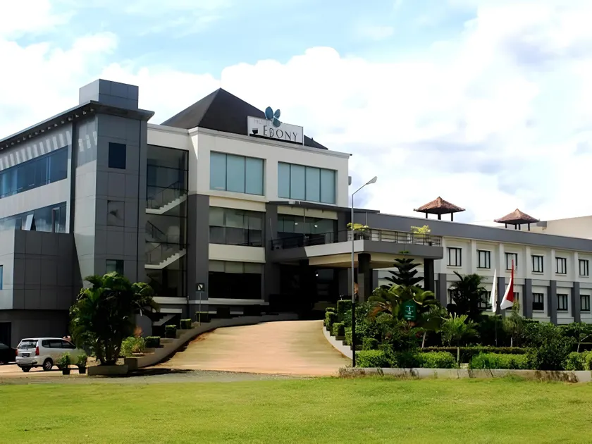 Hotel Ebony Batulicin - Image 1