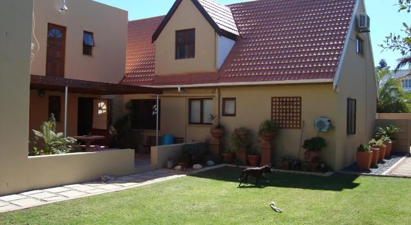 Pentzhaven Guesthouse - Image 1