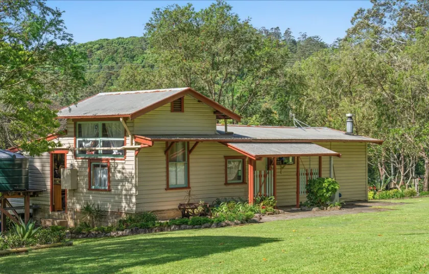 The Channon Vintage Farm Bales Retreat - Image 1