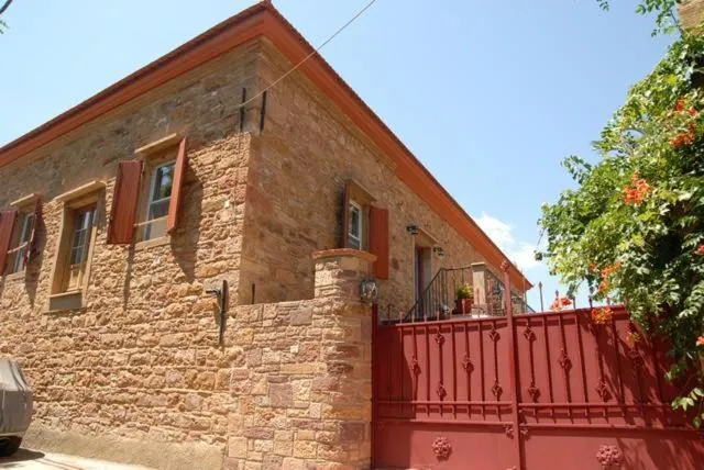Krini Rooms - Image 1