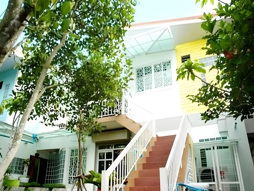 Poomvarin Resort - Image 1