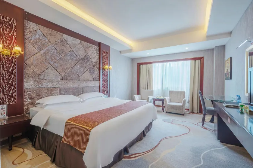 Wanjia Oriental Hotel - Image 1