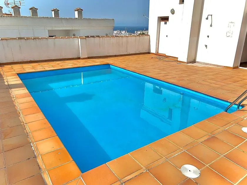Precioso apartamento cerca del mar con wifi, piscina y parking - Image 1