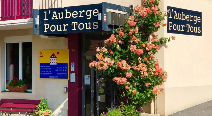 Auberge Pour Tous - Image 1