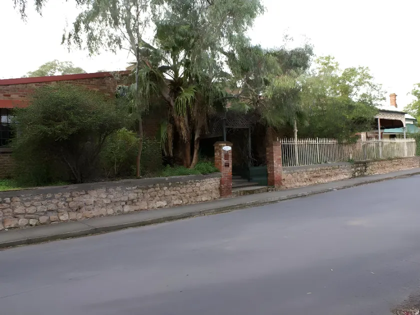 Eagle Foundry Bed & Breakfast - Image 1