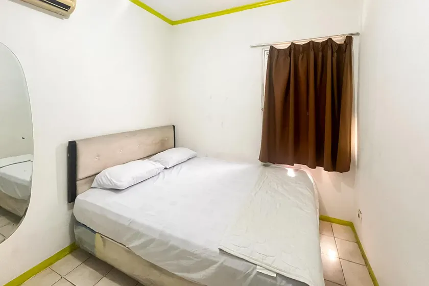 RedLiving Apartemen Mediterania Gajah Mada - S'Room Tower A - Image 1