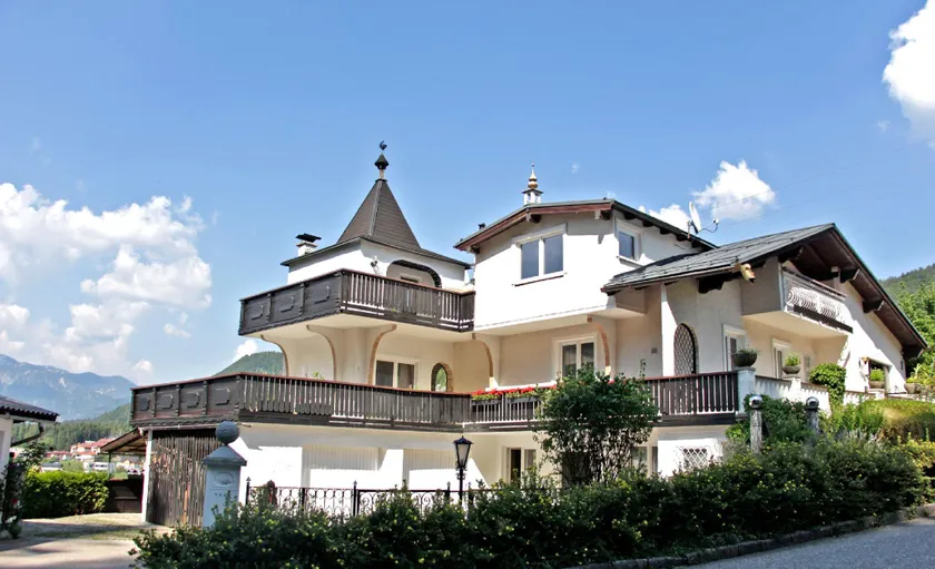 Aparthotel Pan Haus - Image 1