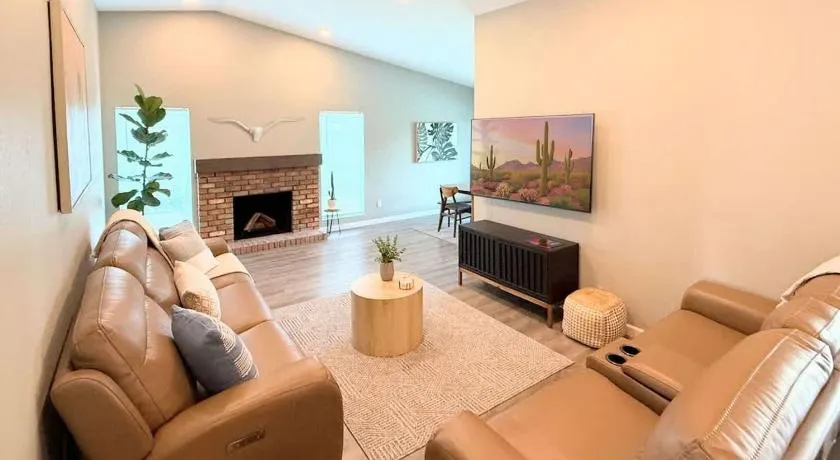Phoenix Retreat Family Pool Fire Pit Golf - Image 1