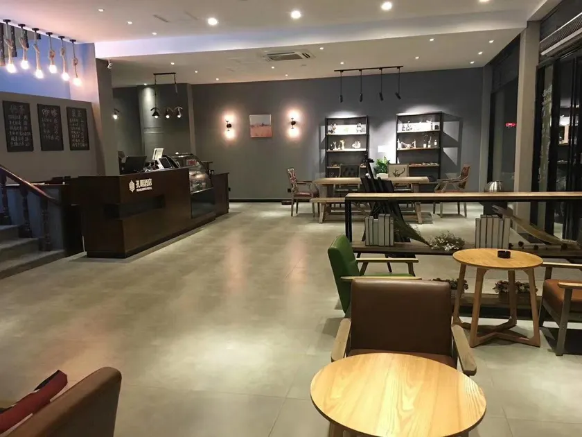 Kongming Hotel - Image 1