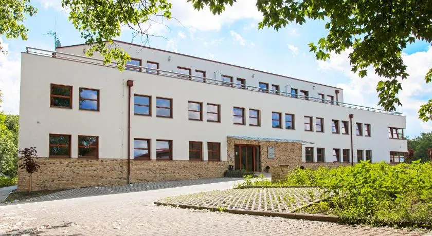 Sporthotel Hostivice - Image 1