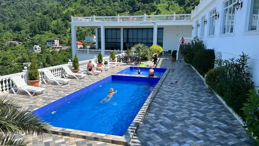 zurapalace119 - Image 1