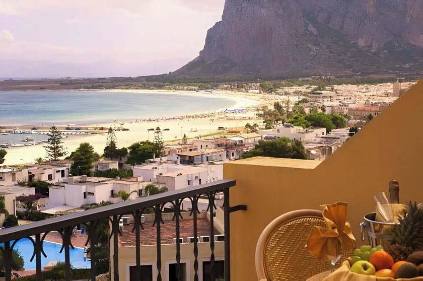 HOTIDAY San Vito Lo Capo - Image 1