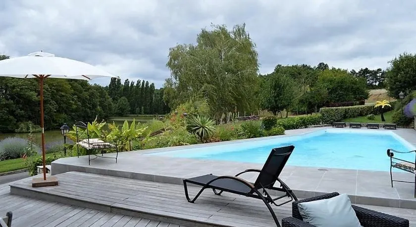 DOMAINE DU PONT SALMOIS - Image 1