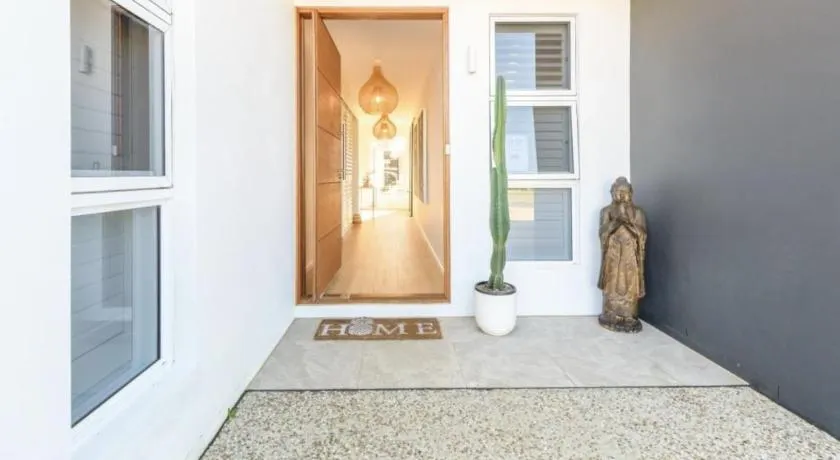 Sage Studio - Image 1