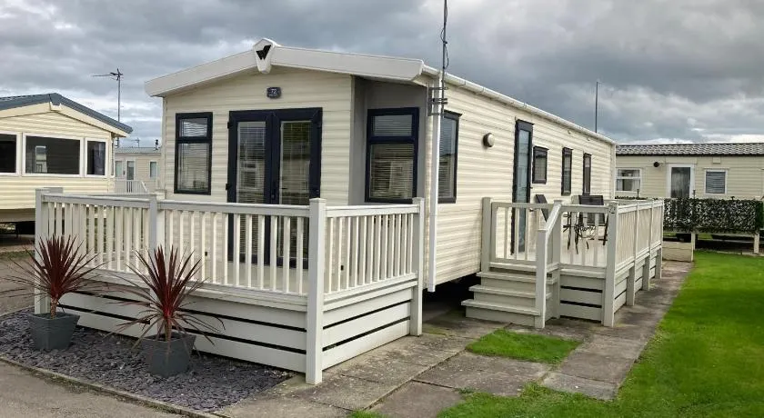 Lyons Robin Hood Holiday Park, The Shamrock Way - Image 1