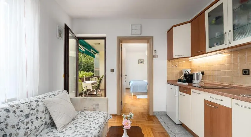 Funtana Apartments Budinjaš - Image 1