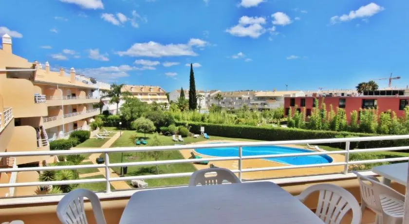 ViaMar Apartment - Image 1
