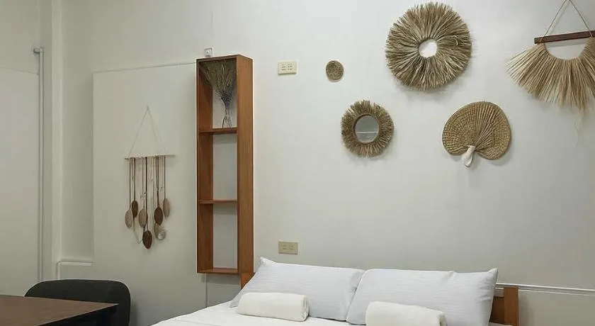 Chia's Beach House Siargao - Image 1