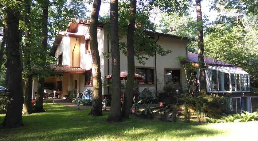 Villa Podkowa - Image 1