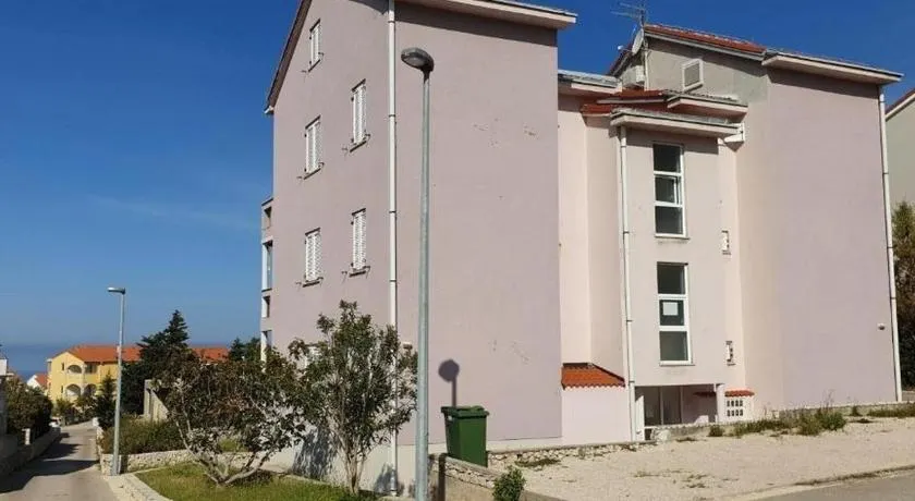 Apartments with parking space Novalja, Pag - 22860 - Image 1