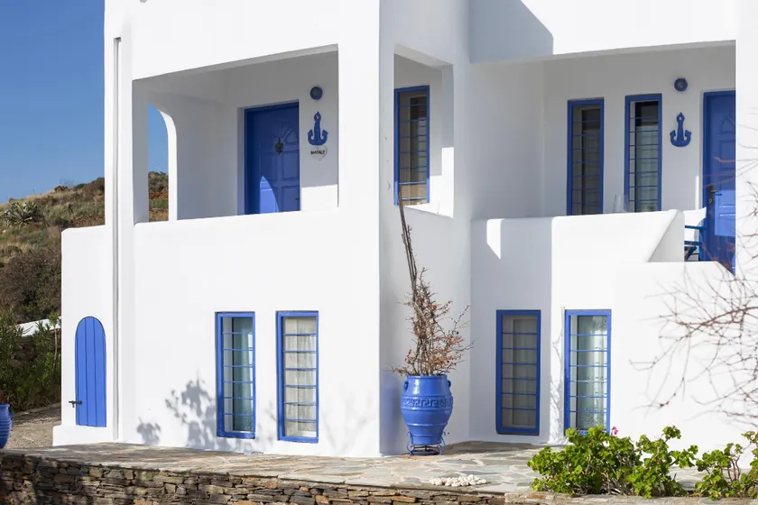 Nataly's Apartments - Image 1