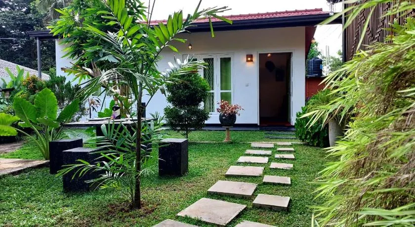 Dhanashi Villa Talalla - Image 1