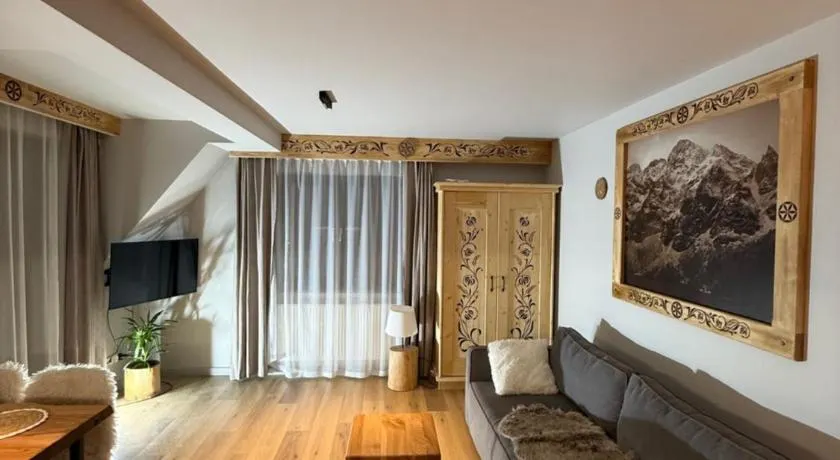 Góralskie Nowe Apartamenty Białka - Basen z podgrzewaną wodą, Sauny, Bania, Sale zabaw - w cenie - Image 1