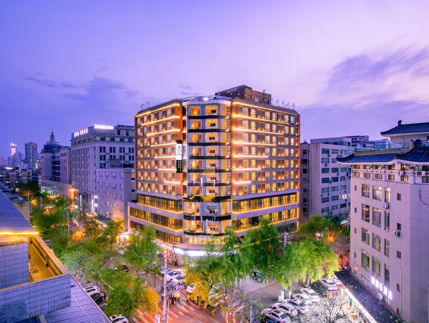 Jinmao Hotel Xian Central - Image 1