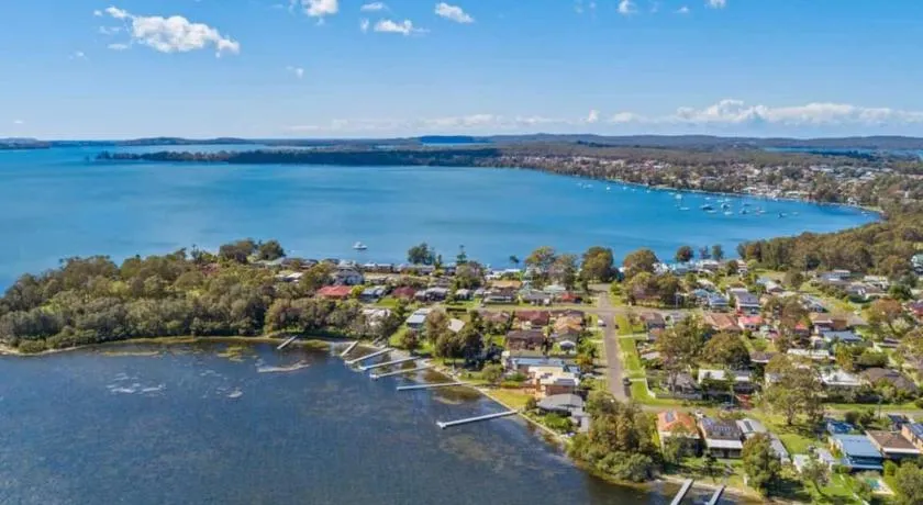 Bonnells Beauty - Image 1