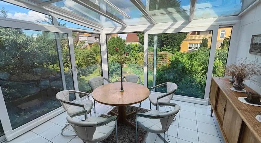 Komplette Wohnung, ruhig gelegen - Image 1