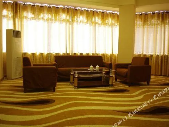 Baisuiyuan Hotel - Image 1
