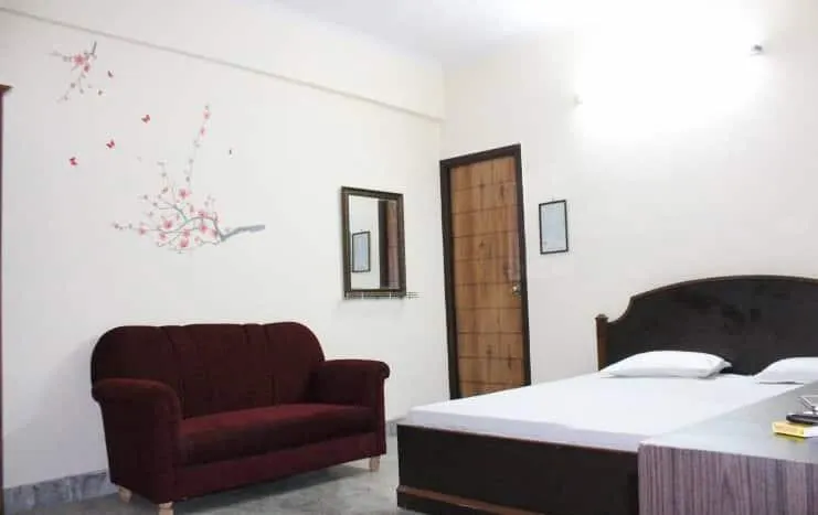 Hotel Sri Krishna - Image 1