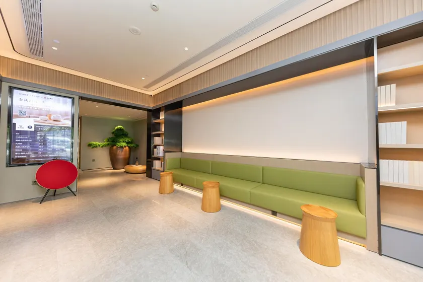 JI Hotel Shanghai Hailun Road Subway Station - Image 1