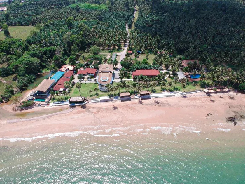 Ban Saithong Beach Resort - Image 1
