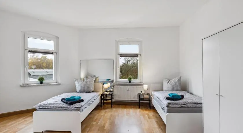 3 Room Apartment in Zwickau - Image 1