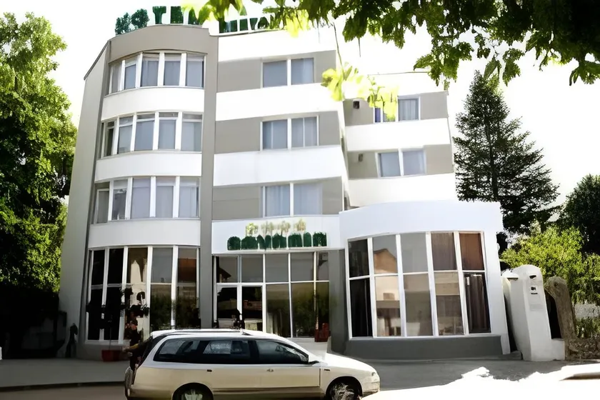 Hotel Bavaria - Image 1