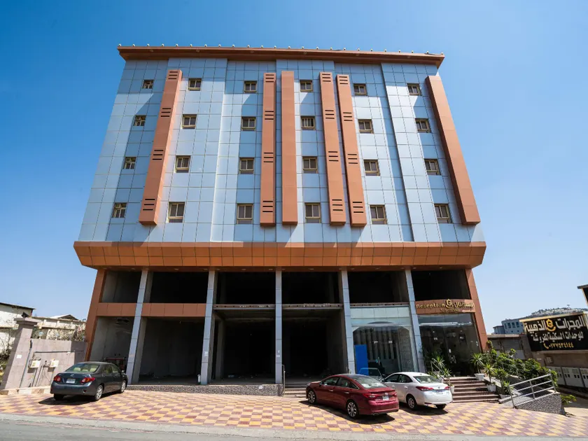 Golden Galaxies Serviced Apartments - Image 1