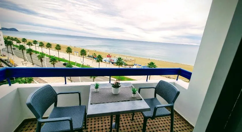 Luxury Vista Mar Apartment - Image 1