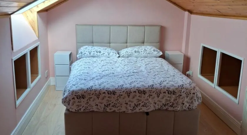 Habitación privada en casa compartida - Image 1
