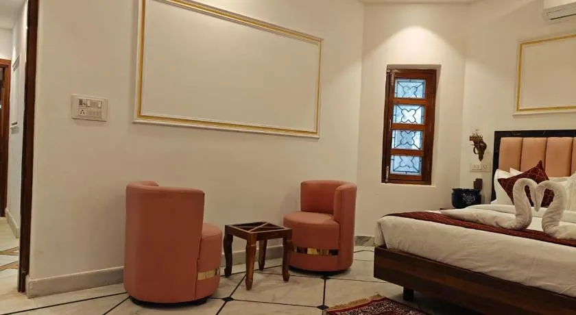 Club Royale - Image 1