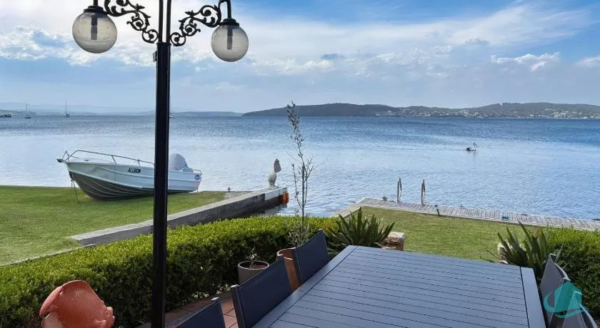 Banyandah - Home on the Water - Image 1