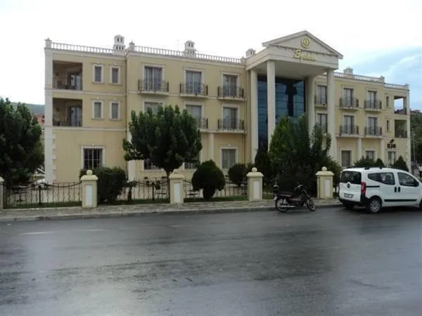 Egehan Hotel - Image 1