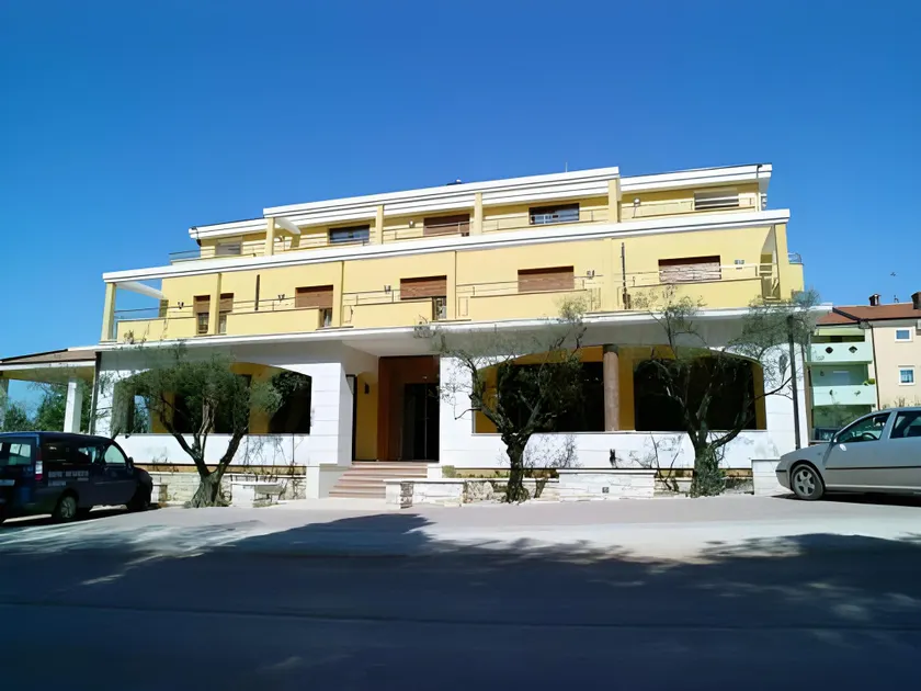 Vilola - Image 1